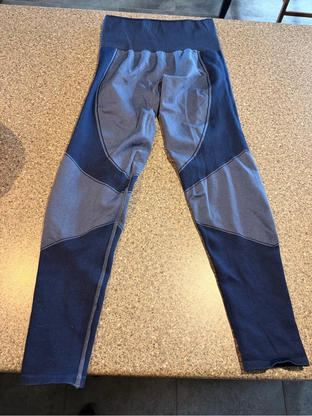 ThirdLove Seamless Leggings in Navy - Picture 3 of 3